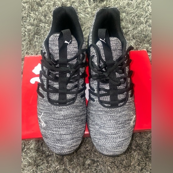 PUMA AXELION TRAINING SHOES - Picture 1 of 3